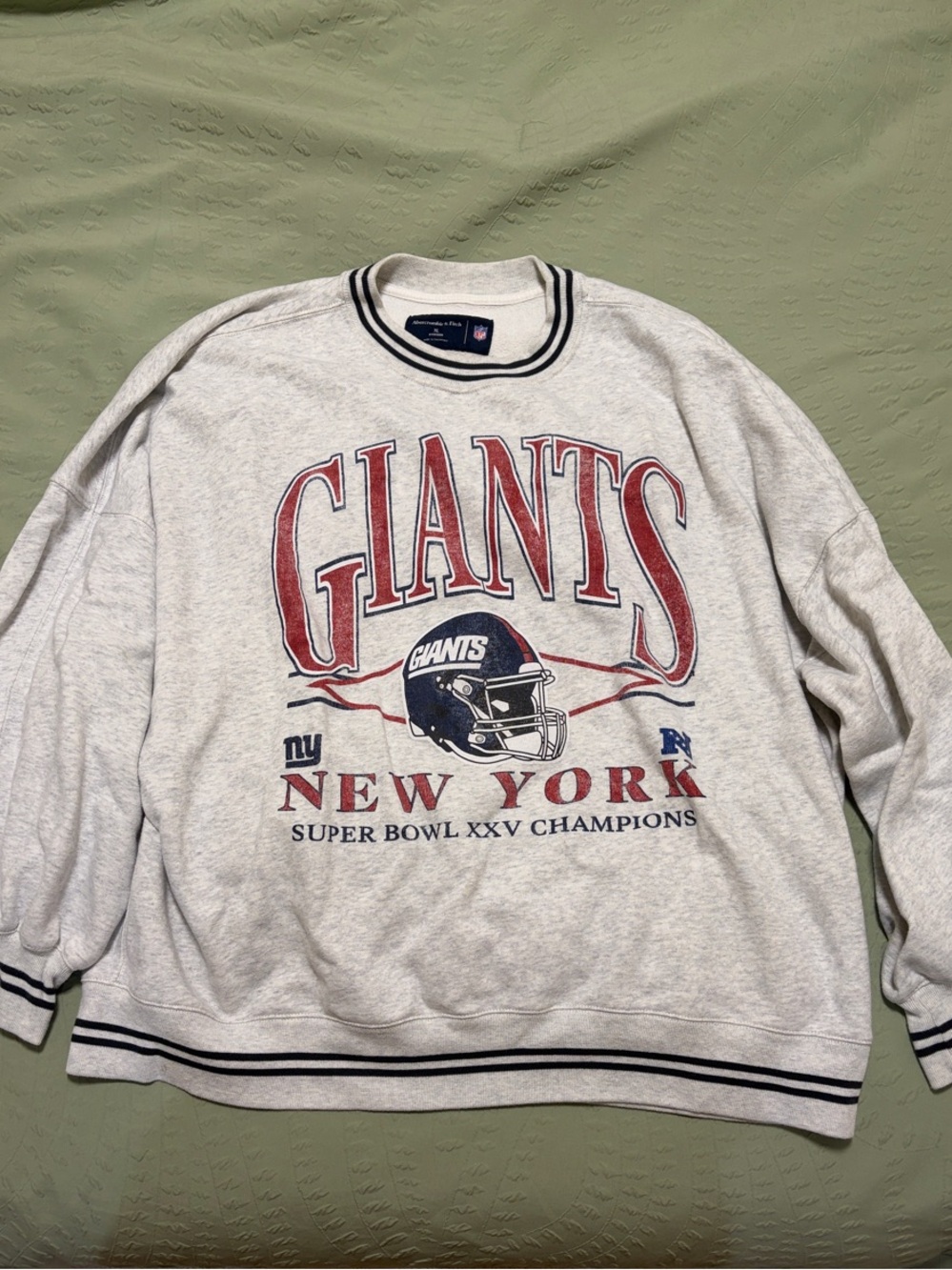A&F New York Giants Graphic Oversized Sunday Crew
